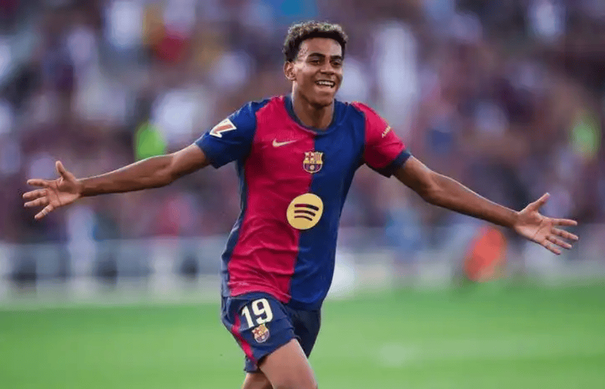 中超比赛亮点：上海海港绝杀山东泰山,