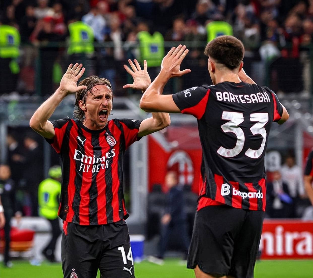 中超比赛回放：北京国安2-1战胜广州队,