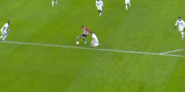 国王杯十六强抽签悬念重重！巴萨皇马将与草根球队上演圣诞大战